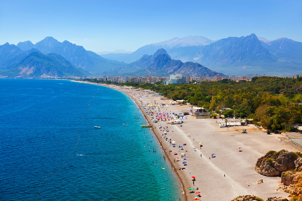 Panoramic view of Antalya city and coastline, representing a perfect dental holiday in Turkey with Perfect Smile Turkey.